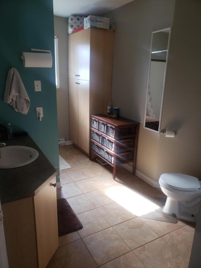 Maria Guests Room For Rent / Chambre Prive Dans Maison Partager المظهر الخارجي الصورة