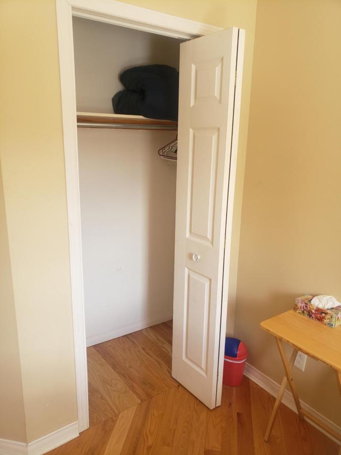 Maria Guests Room For Rent / Chambre Prive Dans Maison Partager المظهر الخارجي الصورة